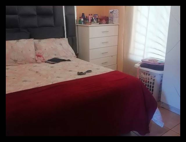 2 BEDROOM HOUSE FOR SALE IN PROTEA GLEN